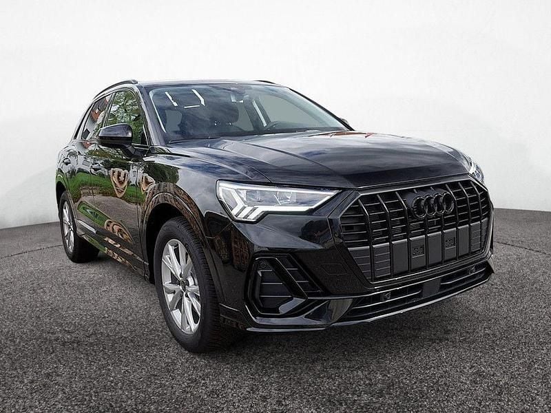 Gebraucht Audi Q3 S-Line 150 PS (110 kW) 2025 Schwarz SUV