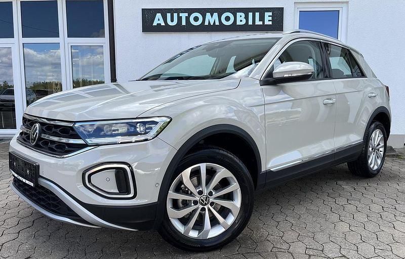 Ascotgrau Gebraucht 2024 VW T-Roc Style SUV | 28.979 € (Fairer Preis) - Bild 1/4