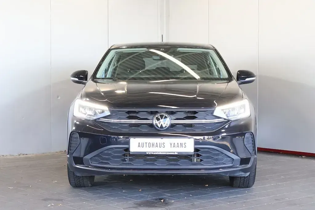 Gebraucht VW Taigo 95 PS (69 kW) 2023 Schwarz SUV