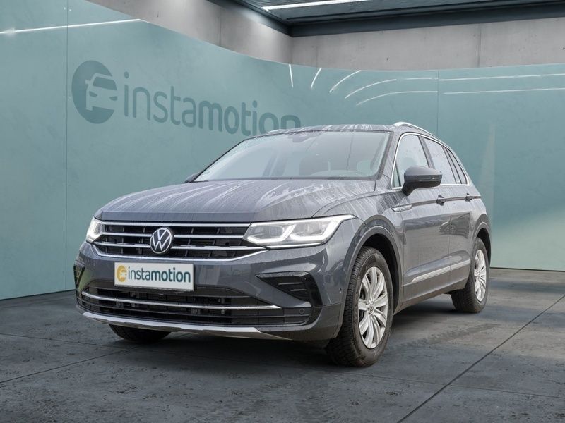Grau Gebraucht 2023 VW Tiguan IQ Drive SUV | 35.860 € (Teuer) - Bild 1/4