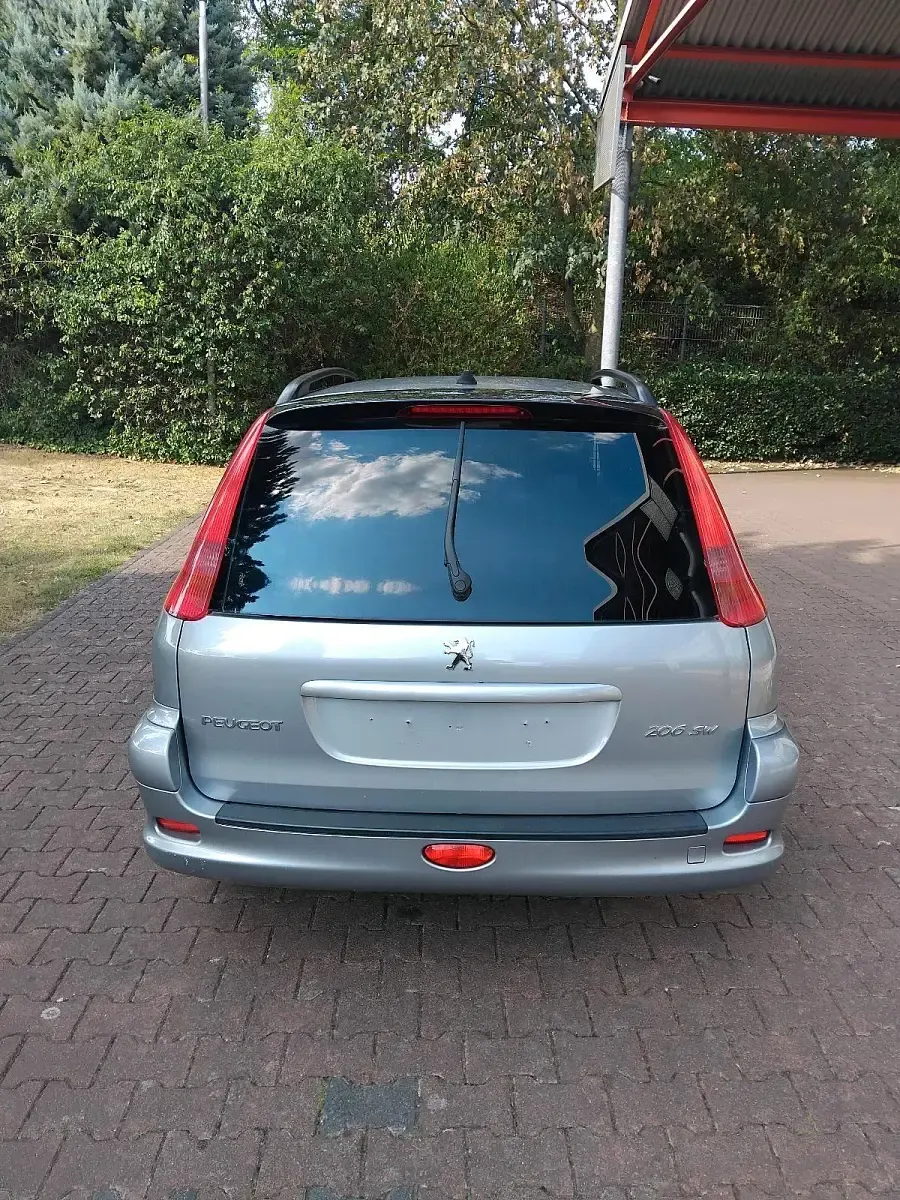 Gebraucht Peugeot 206 80 PS (58 kW) 2003 Silber Kombi