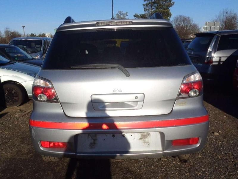 Gebraucht Mitsubishi Outlander Intense 160 PS (117 kW) 2006 Grau SUV