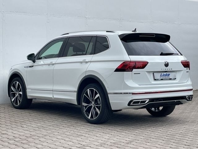 Gebraucht VW Tiguan Allspace R-line 200 PS (147 kW) 2024 Pure white SUV