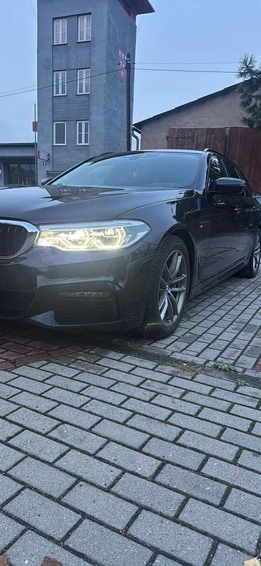 Gebraucht BMW 530 Shadowline 265 PS (194 kW) 2018 Schwarz Kombi