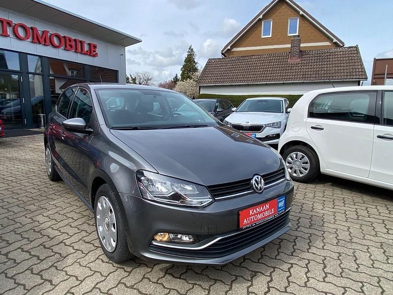 Gebraucht VW Polo Comfortline 90 PS (66 kW) 2015 Grau Kleinwagen