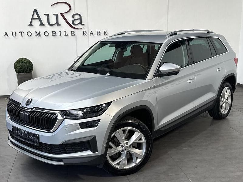Silber Gebraucht 2022 Skoda Kodiaq Tour SUV | 28.749 € (Guter Preis) - Bild 1/4