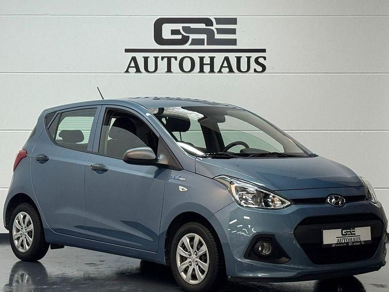 Aqua sparkling Gebraucht 2015 Hyundai i10 Classic Kleinwagen | 7.690 € (Fairer Preis) - Bild 1/4