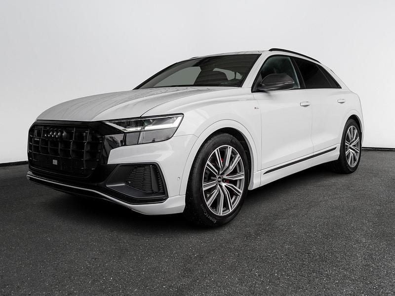 Weiß Gebraucht 2022 Audi Q8 Competition SUV | 69.990 € (Fairer Preis) - Bild 1/4