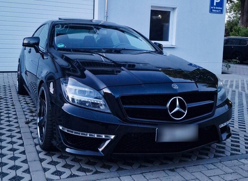 Schwarz Gebraucht 2011 Mercedes CLS350 Coupé | 19.999 € - Bild 1/4