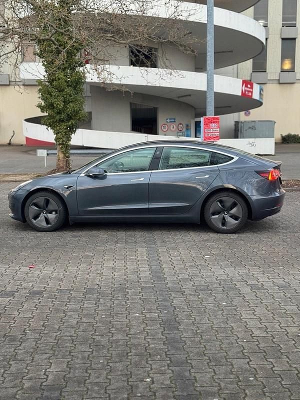 Gebraucht Tesla Model 3 239 kW (325 PS) 2020 Grau Limousine