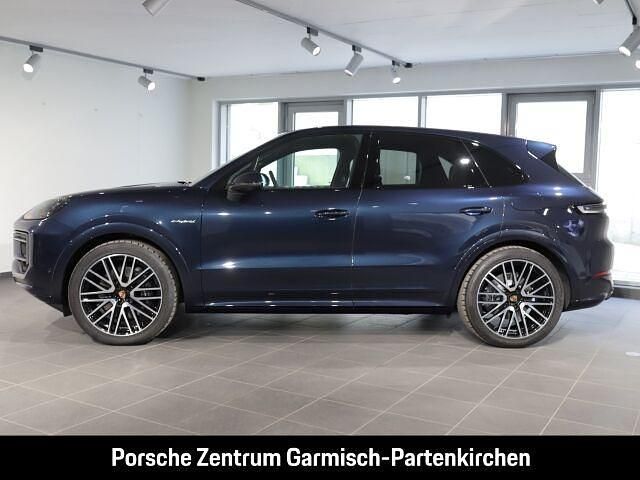 Gebraucht Porsche Cayenne 470 PS (345 kW) 2025 Algarveblaumetallic SUV