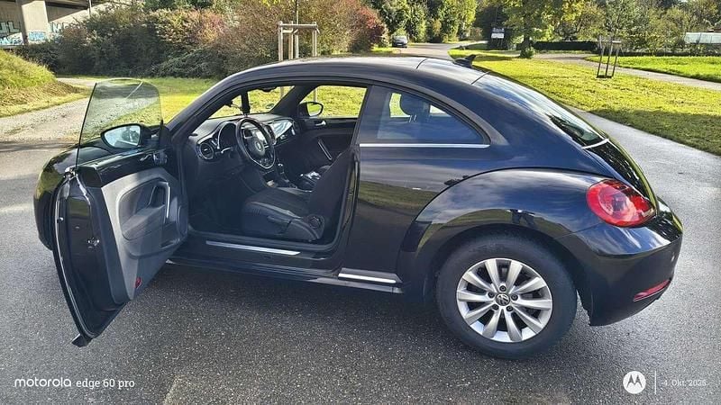 Gebraucht VW Beetle Design 105 PS (77 kW) 2012 Schwarz Kleinwagen