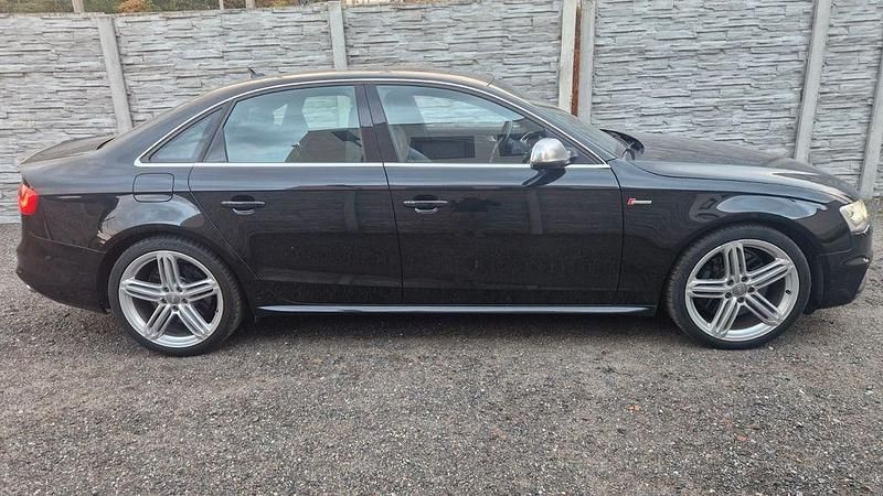 Gebraucht Audi S4 Sport 333 PS (244 kW) 2015 Schwarz Limousine