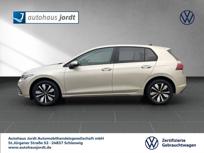 Gebraucht VW Golf VIII Move 131 PS (96 kW) 2023 Silber Limousine