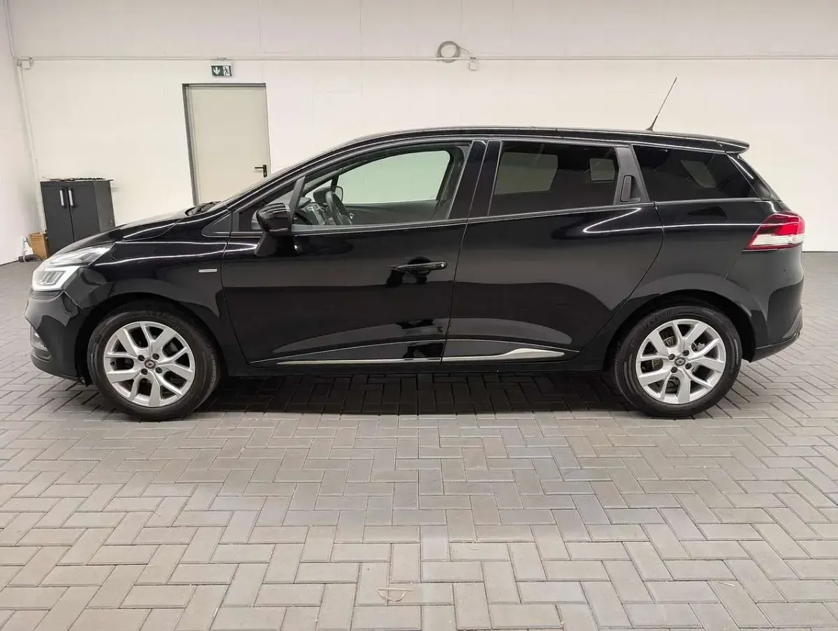 Gebraucht Renault Clio GrandTour LIMITED 90 PS (66 kW) 2020 Schwarz Kombi