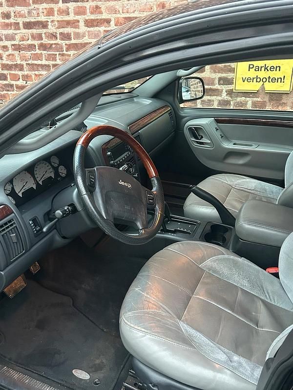 Gebraucht Jeep Grand Cherokee 163 PS (119 kW) 2004 Schwarz SUV