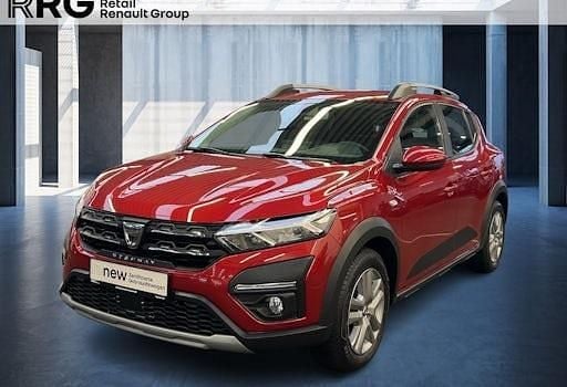 Gebraucht Dacia Sandero Comfort 101 PS (74 kW) 2022 Rot Limousine