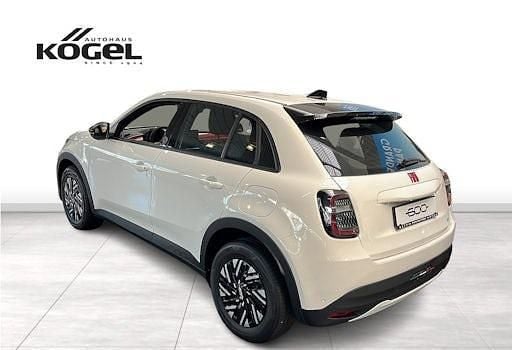 Gebraucht Fiat 600E Red 114 kW (156 PS) 2024 Weiß SUV