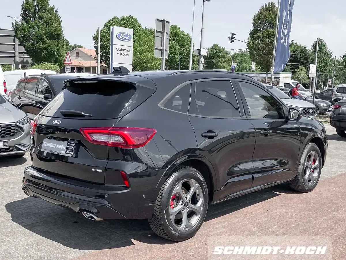 Gebraucht Ford Kuga ST-Line X 152 PS (111 kW) 2025 Agate black (schwarz) SUV