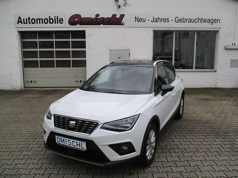 Weiß Gebraucht 2021 Seat Arona XCELLENCE SUV | 16.500 € (Guter Preis) - Bild 1/4