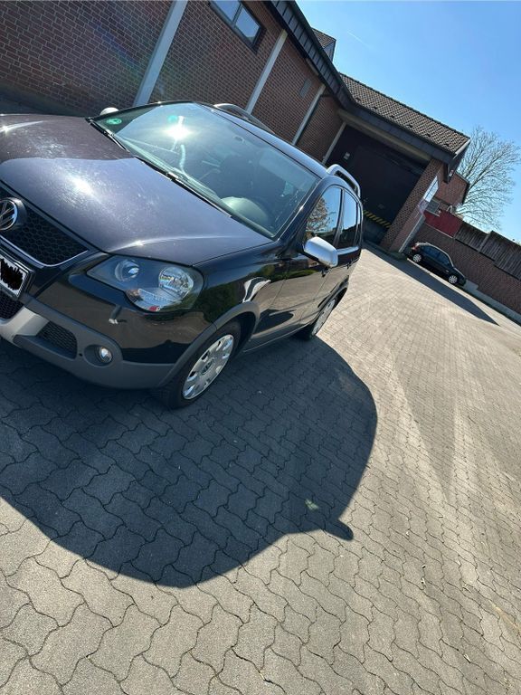 Schwarz Gebraucht 2006 VW Polo Cross Kleinwagen | 1.800 € (Guter Preis) - Bild 1/4