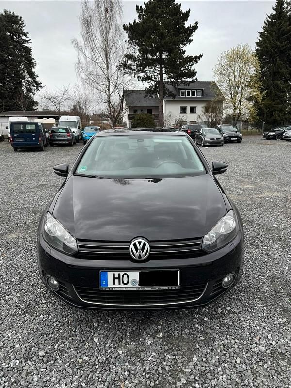 Gebraucht VW Golf VI 86 PS (63 kW) 2011 Schwarz Kleinwagen