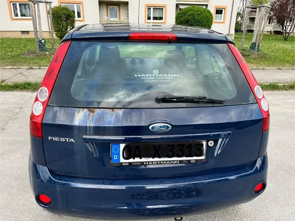 Gebraucht Ford Fiesta 69 PS (50 kW) 2008 Blau Kleinwagen