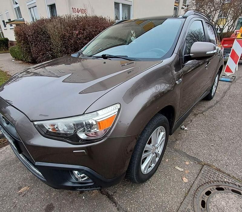 Gebraucht Mitsubishi ASX Intense 150 PS (110 kW) 2010 Andere farben SUV