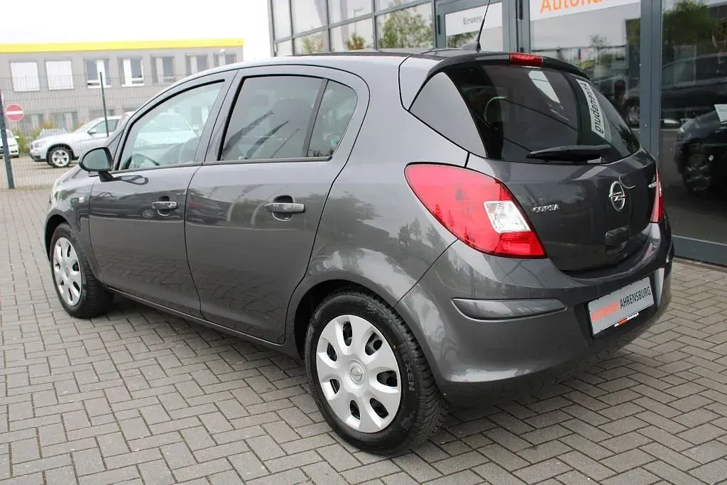 Gebraucht Opel Corsa 69 PS (50 kW) 2012 Grau Kleinwagen