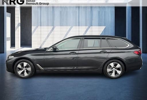 Gebraucht BMW 520 Performance 190 PS (139 kW) 2020 Schwarz Kombi