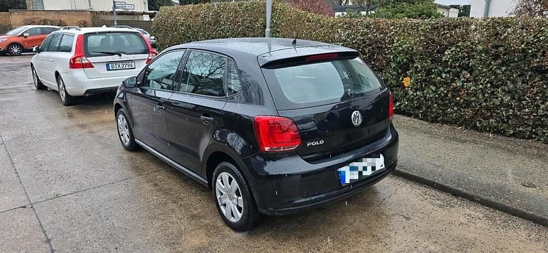 Gebraucht VW Polo 75 PS (55 kW) 2010 Schwarz Kleinwagen