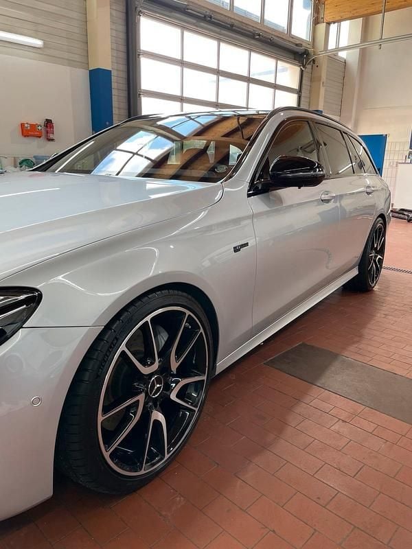 Gebraucht Mercedes E43 AMG AMG 401 PS (294 kW) 2017 Silber Limousine