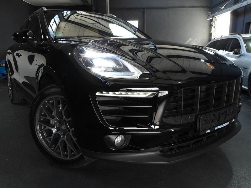 Schwarz Gebraucht 2016 Porsche Macan S SUV | 39.000 € (Fairer Preis) - Bild 1/4