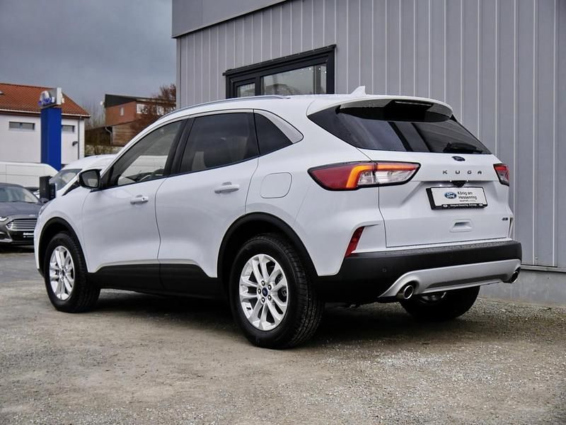 Gebraucht Ford Kuga Titanium X 150 PS (110 kW) 2021 Frostweiß SUV