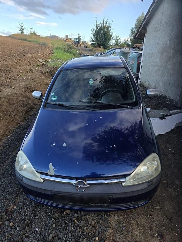 Blau Gebraucht 2003 Opel Corsa Kleinwagen | 700 € (Guter Preis) - Bild 1/4