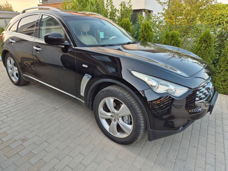 Schwarz Gebraucht 2012 Infiniti Fx30 SUV | 8.900 € (Fairer Preis) - Bild 1/4