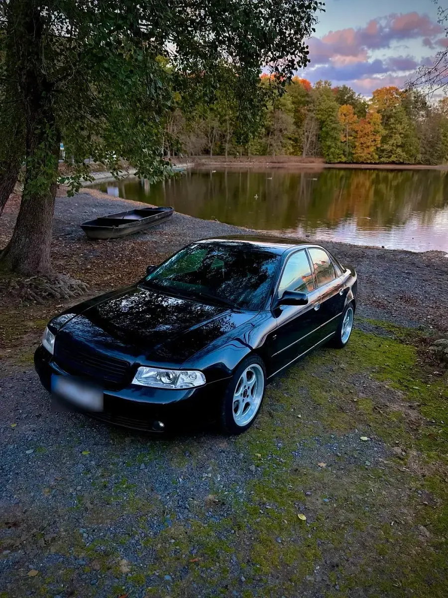 Gebraucht Audi A4 S-Line 150 PS (110 kW) 2000 Schwarz Limousine