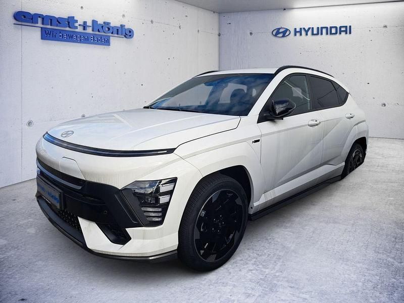 Weiß Gebraucht 2025 Hyundai Kona N Line SUV | 40.590 € (Teuer) - Bild 1/4