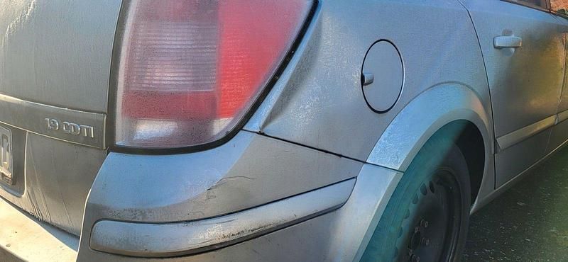 Gebraucht Opel Astra Catch Me 120 PS (88 kW) 2007 Silber Kombi