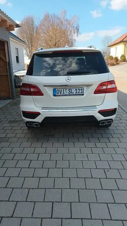 Gebraucht Mercedes ML350 AMG Edition 1 306 PS (225 kW) 2012 Weiß SUV