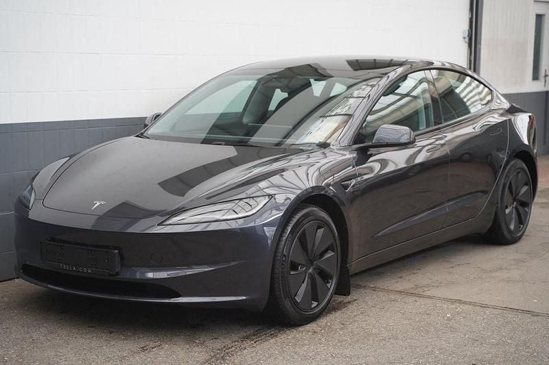Gebraucht Tesla Model 3 Standard Range 208 kW (283 PS) 2023 Grau Limousine