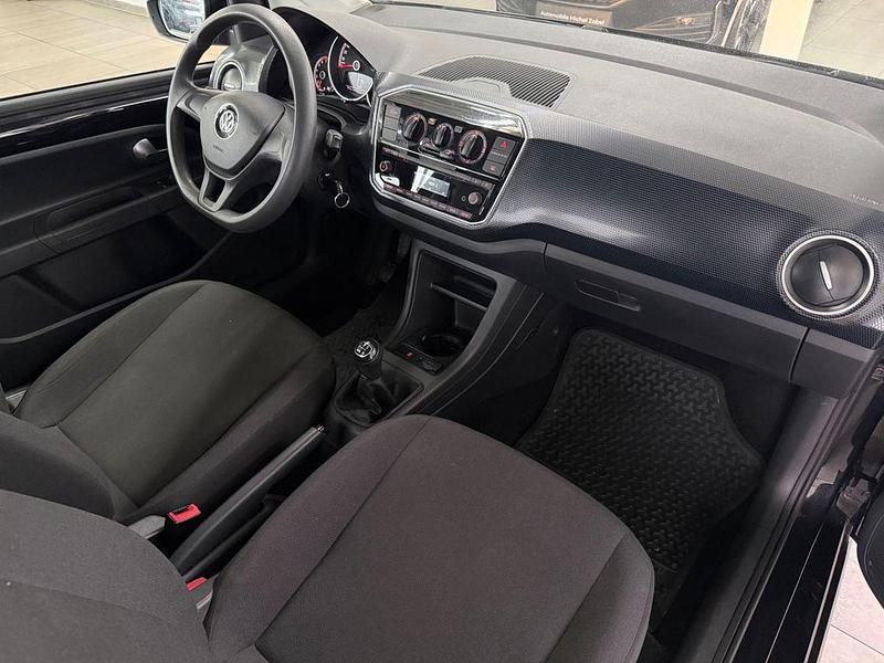 Second-hand VW up! move up! 60 CP (44 kW) 2019 Negru Hatchback