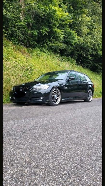 Schwarz Gebraucht 2008 BMW 325 Performance Kombi | 7.350 € (Fairer Preis) - Bild 1/4