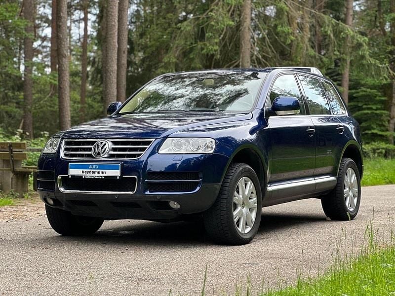 Blau Gebraucht 2005 VW Touareg Individual SUV | 16.490 € - Bild 1/4