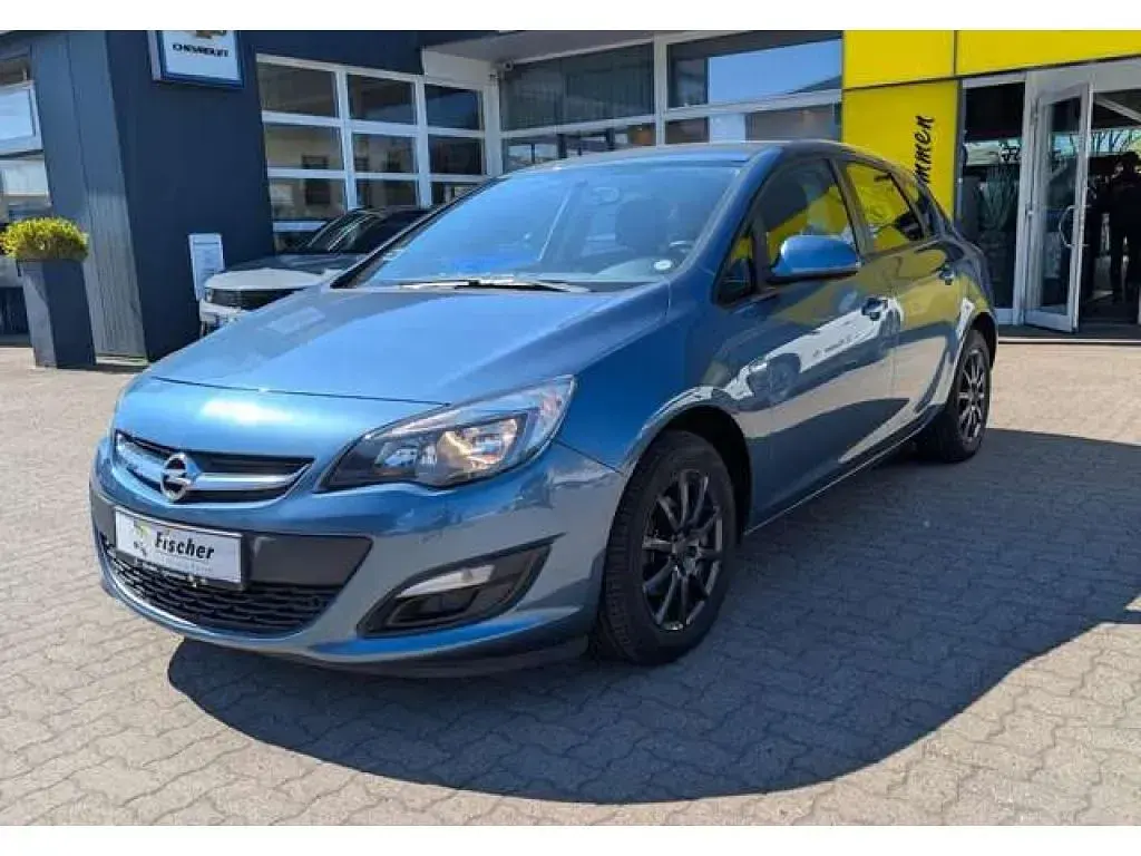 Second-hand Opel Astra Selection 116 CP (85 kW) 2015 Albastru Hatchback