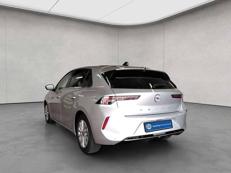 Gebraucht Opel Astra Elegance 131 PS (96 kW) 2023 Kristall silber metallic Limousine