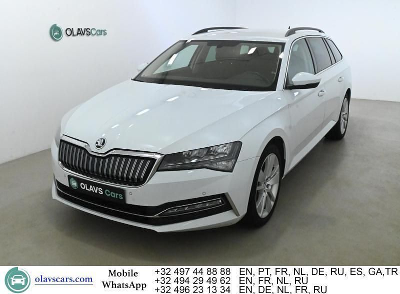 Gebraucht Skoda Superb Ambition 218 PS (160 kW) 2020 Weiß Limousine
