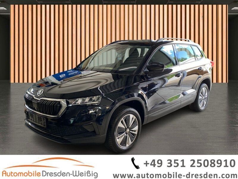 Schwarz Gebraucht 2024 Skoda Karoq Executive SUV | 29.890 € (Guter Preis) - Bild 1/4