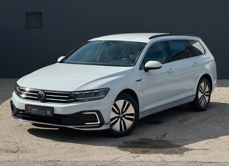 Weiß Gebraucht 2021 VW Passat GTE Kombi | 22.590 € (Fairer Preis) - Bild 1/4