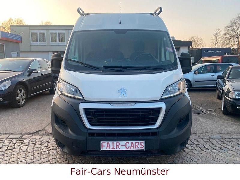 Gebraucht Peugeot Boxer Avantage 131 PS (96 kW) 2019 Weiß Van